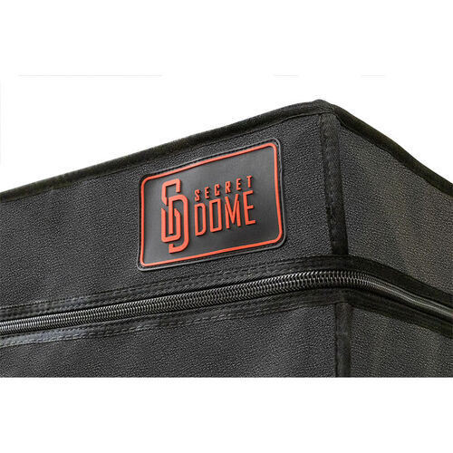 SECRET DOME - KINK CLUB CABINA BUKKAKE NEGRO & ROJO